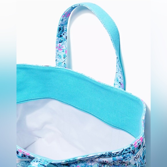 Lilly Pulitzer Mercato Canvas Tote Bag - Blue Peri Lilly Loves North Carolina - Picture 3 of 11